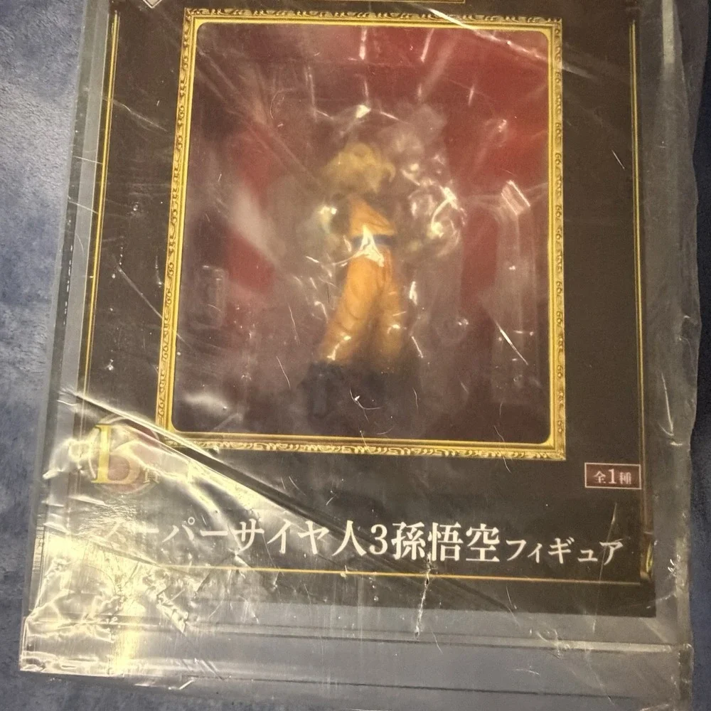 Dragon Ball 30Th Anniversary B Prize Ichibankuji Super Saiyan 3 Son Goku In Case
